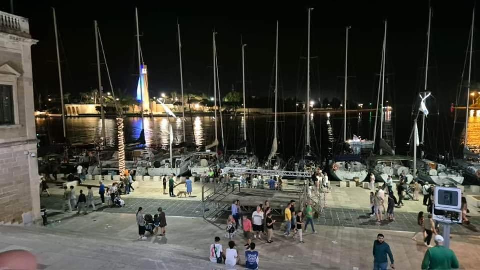 הוילה ברינדיזי Centro Storico Mare Fuori מראה חיצוני תמונה